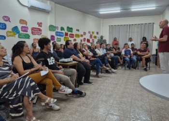 A União Faz a Arte: Maricá reúne artistas para fundar cooperativa cultural no Flamengo