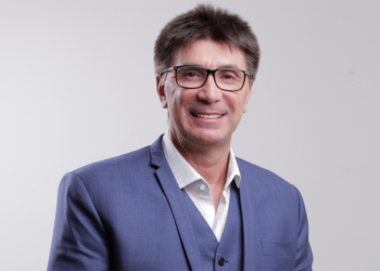 Janguiê Diniz é Fundador e Presidente do Conselho de Administração do grupo Ser Educacional