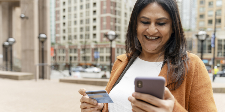 Inclusão bancária chega a 96% no Brasil com avanço das cooperativas financeiras