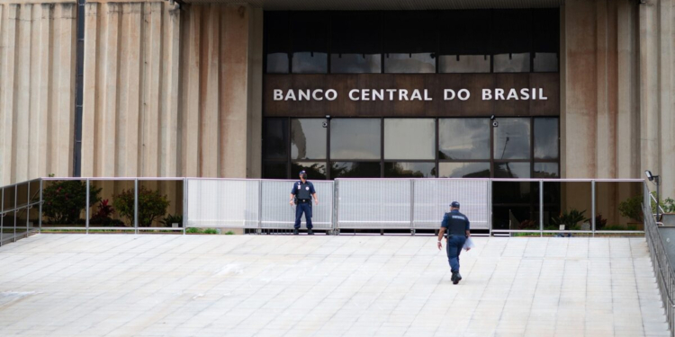 Copom reduz a taxa Selic para 14,50% a.a.