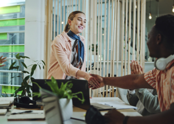 Sistema cooperativo Sicoob alcança resultado recorde de R$ 11,2 bilhões em 2025