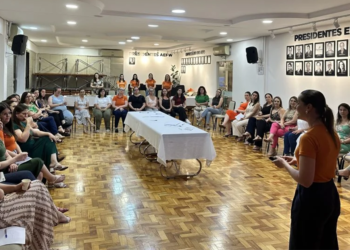 Cresol Raiz tem 64% de mulheres no quadro de colaboradores e presidência ocupada por mulher