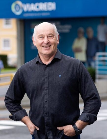 Marcelo Cestari diretor administrativo da Viacredi e1777486093851