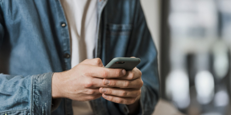 Governança Digital: Ubots apresenta guia estratégico para evitar bloqueios no WhatsApp Business em 2026