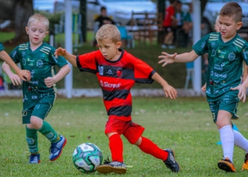 Sicredi investe em Taça das Favelas e Planalto Esporte Clube para transformação social em Goiás