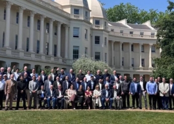 Cooperativas paulistanas iniciam Intercâmbio do Ramo Crédito na London Business School