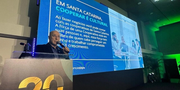 Com faturamento de R$ 105,7 bilhões, cooperativas impulsionam a economia de Santa Catarina