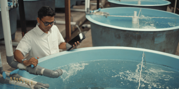 Cooperativas CAPRUC e COPAQUAM recebem insumos do Governo do Amazonas para fortalecer piscicultura local