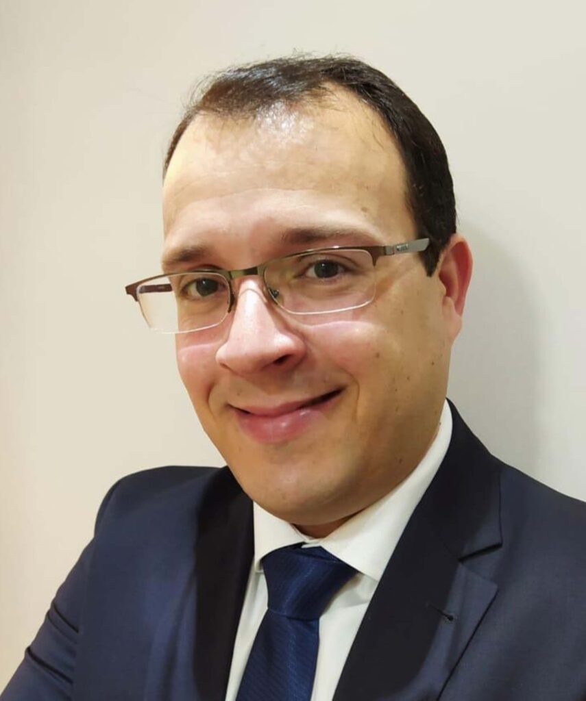 CAPA Adilson Martins copiar