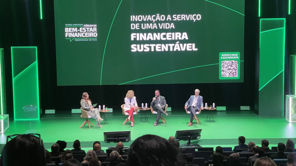 Endividamento e maturidade financeira ampliam debate sobre economia brasileira durante Fórum Bem-Estar Financeiro 3 IMG 3524