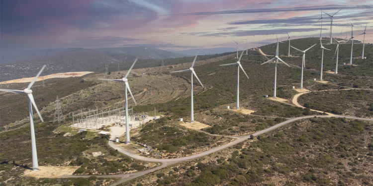Transição energética atinge ponto de inflexão com queda simultânea de fósseis em países desenvolvidos e emergentes