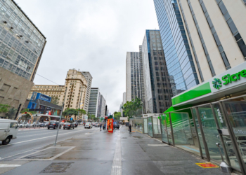 Da escada ao maior centro financeiro da América Latina: Sicredi Vale do Piquiri celebra 10 anos na Avenida Paulista