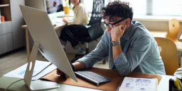 Jovens lideranças concentram pico de exaustão nas empresas