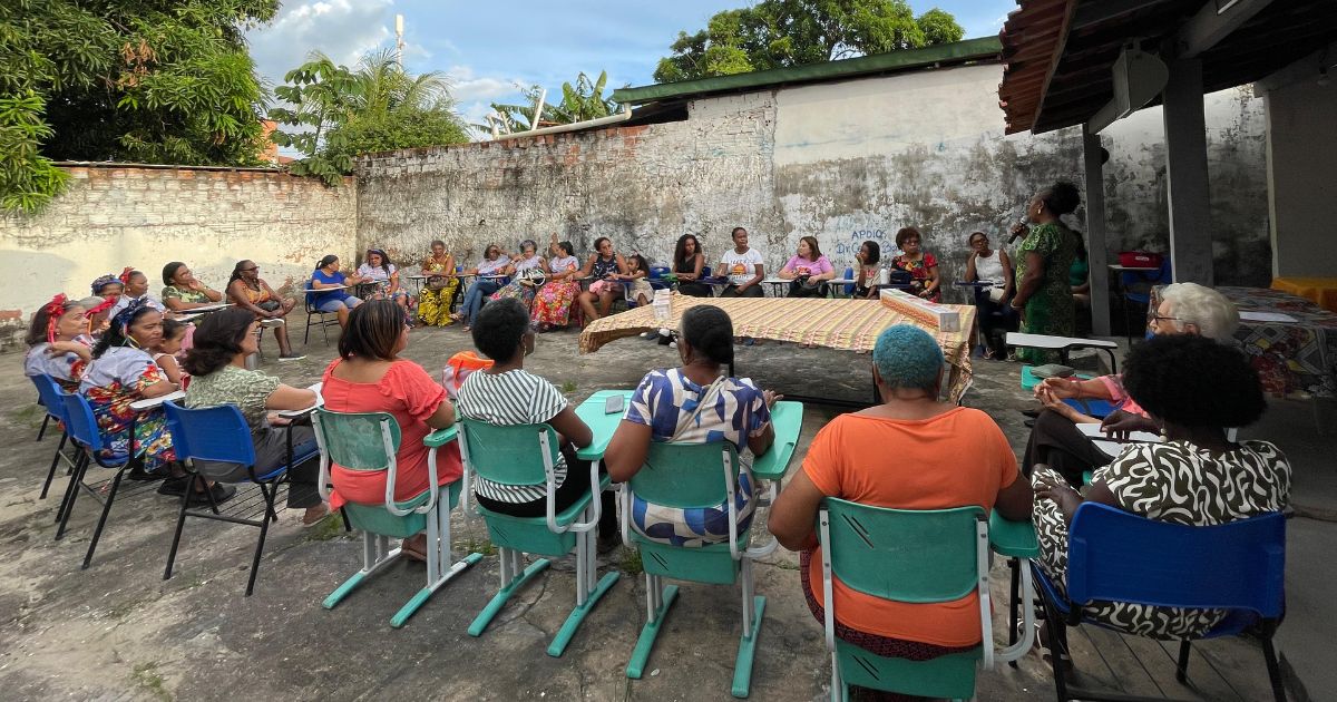 Cooperativa quilombola do MA produz vassouras ecológicas em programa da Fenae de ampliação da autonomia feminina 2 Cooperativa quilombola do MA produz vassouras ecológicas em programa da Fenae de ampliação da autonomia feminina