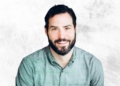 Como a IA gen realmente pode te ajudar a inovar (não é o que você pensa) - David Schonthal é professor de estratégia, inovação e empreendedorismo na Kellogg School of Management da Northwestern University 28 David Schonthal é professor de estratégia, inovação e empreendedorismo na Kellogg School of Management da Northwestern University