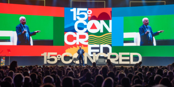 16º Concred lança modalidade digital e levará programação do maior congresso de cooperativismo de crédito do mundo para todo o Brasil 14 15