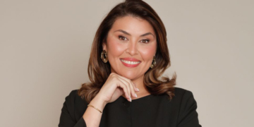 Centralidade como cultura, experiência como estratégia e relevância como resultado - Jacqueline Gomes é especialista em centralidade e experiência do cliente 8 artigo