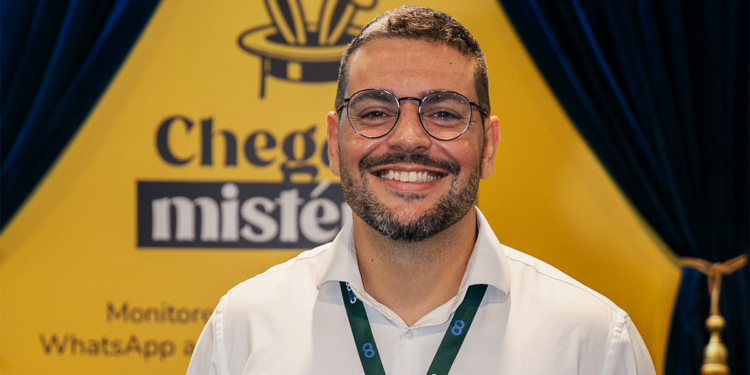 Marcos Alves é cofundador e Chief Revenue Officer (CRO) da Ubots