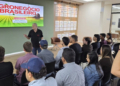 Jovens líderes da Cooperativa Comigo discutem inovação e governança durante visita técnica à Coopavel