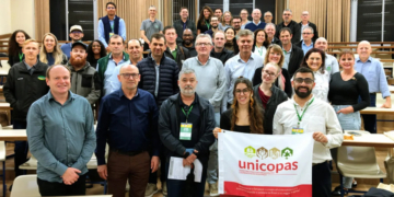 Cooperativismo solidário debate transição energética com 74 cooperativas e 200 mil famílias no RS