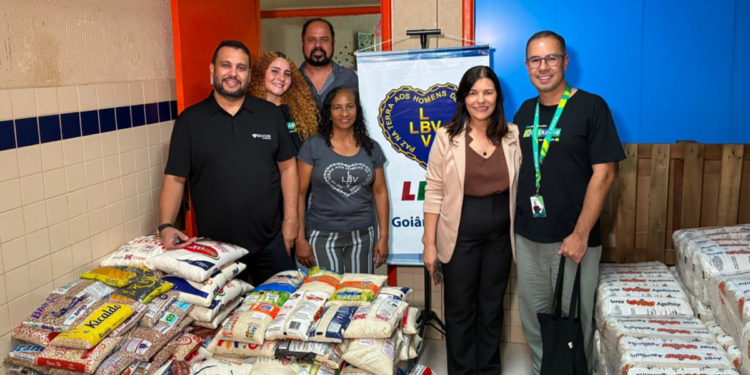Corrida Sicoob arrecada meia tonelada de alimentos e recursos para duas instituições sociais em Goiânia 1 Corrida Sicoob arrecada meia tonelada de alimentos e recursos para duas instituições sociais em Goiânia