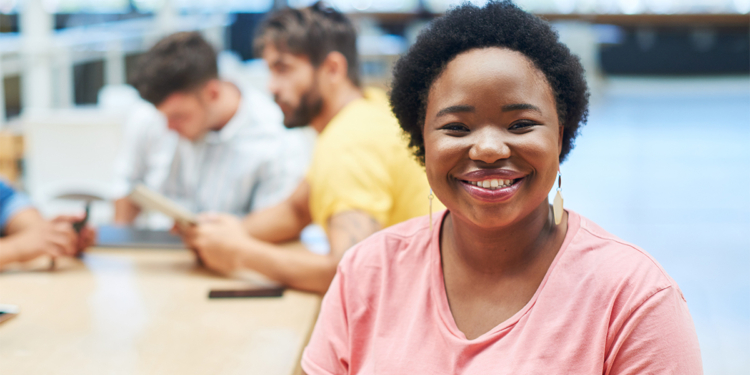 ACI implementa mapeamento global de líderes e escola de liderança feminina no Comitê de Igualdade de Gênero