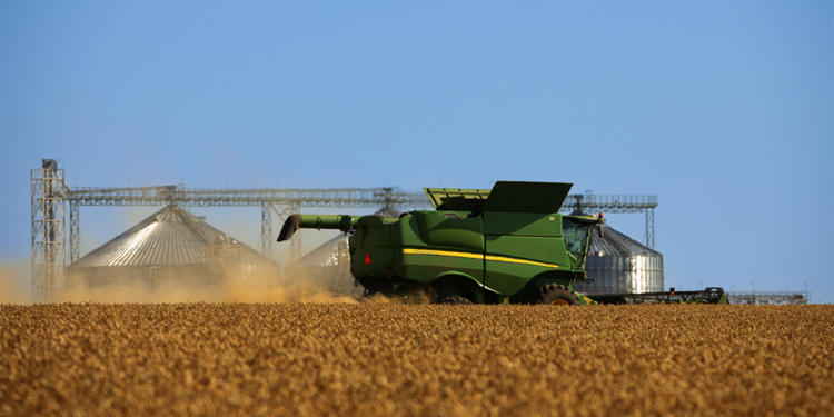Plano Safra 2026/2027 destina R$ 525,1 bilhões para a agricultura empresarial