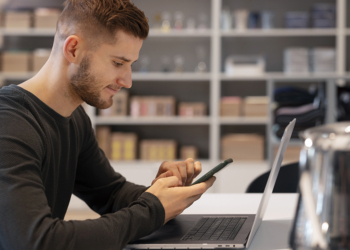 Produtividade e automação estão entre os principais ganhos da IA para pequenos e médios empreendedores, mostra Serasa Experian 2 Produtividade e automação estão entre os principais ganhos da IA para pequenos e médios empreendedores, mostra Serasa Experian