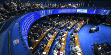 Sistema OCB defende segurança jurídica em debates sobre custo do trabalho e jornada