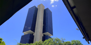 Banco Central define regra para central assumir cooperativa de crédito em crise