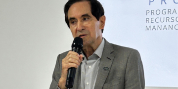 Ameaça à cafeicultura brasileira - Silas Brasileiro é presidente do Conselho Nacional do Café (CNC) 11 Silas Brasileiro é presidente do Conselho Nacional do Café (CNC)
