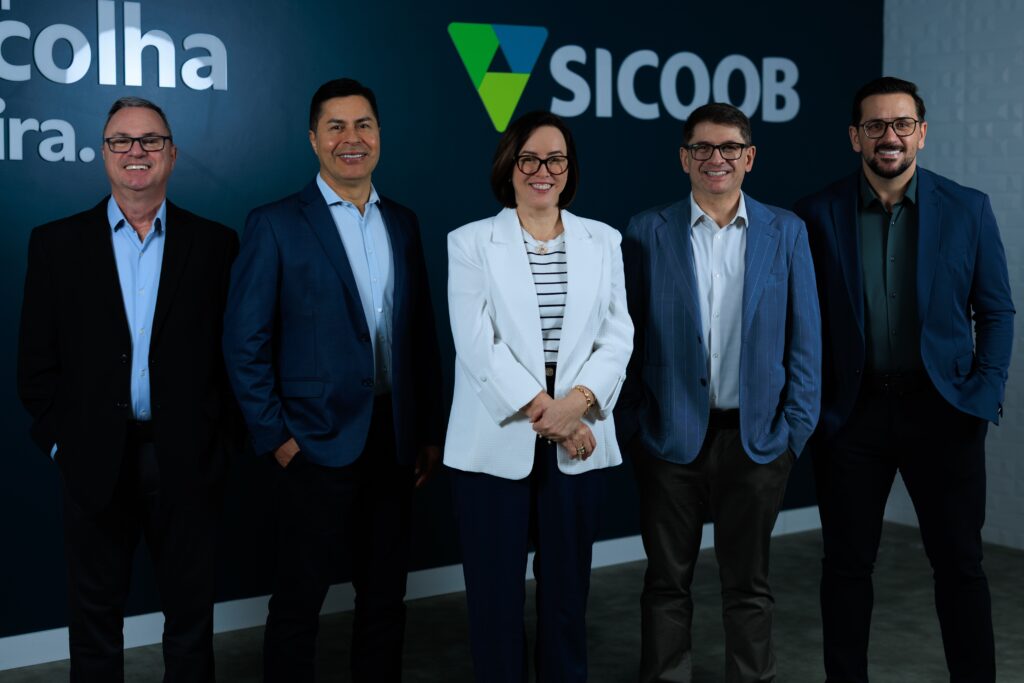 Presidencia e diretoria Sicoob MaxiCredito