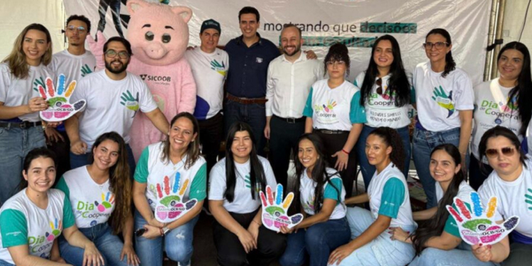 Dia do Cooperativismo reúne 2 mil pessoas em Mineiros (GO) com serviços de saúde e educação financeira