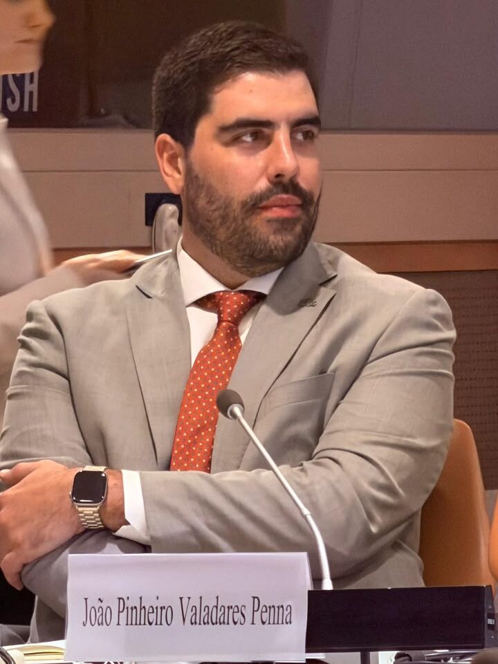 Cooperativismo brasileiro amplia conexões internacionais para antecipar tendências 2 INTERNACIONAL Joao Penna edited