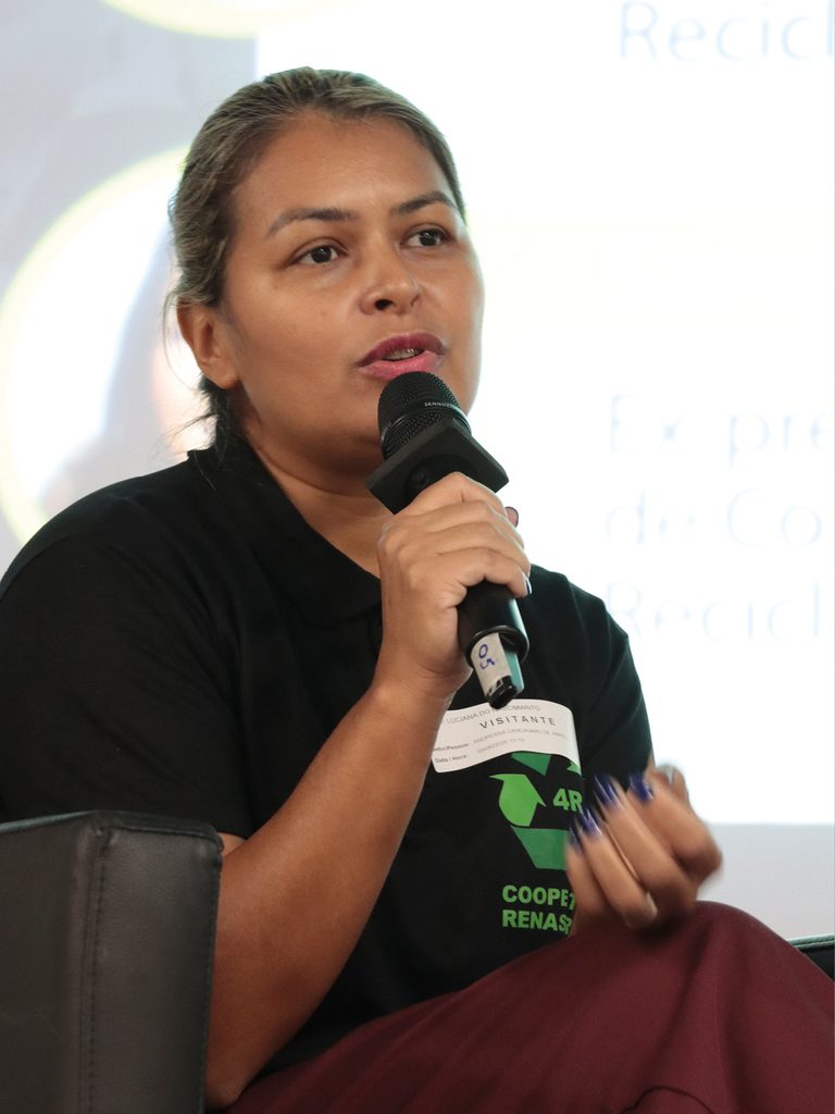LUCIANA DO NASCIMENTO 768x1024 1