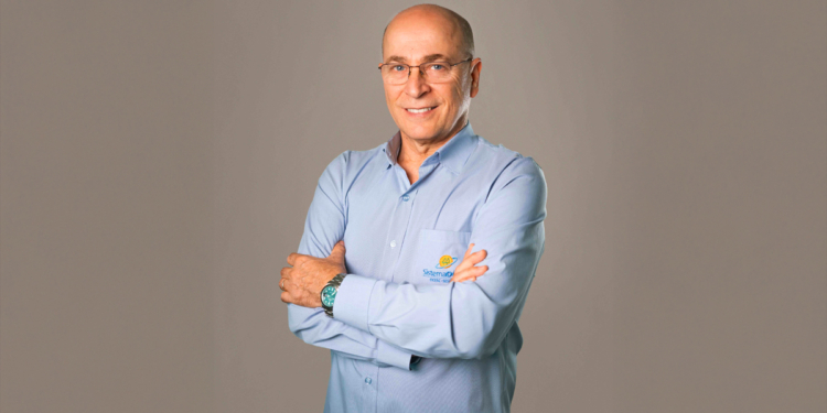 Ocesc: 55 anos em defesa do cooperativismo - Vanir Zanatta é Presidente do Sistema Ocesc 1 Ocesc: 55 anos em defesa do cooperativismo - Vanir Zanatta é Presidente do Sistema Ocesc
