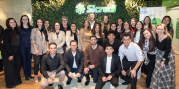Turma de 23 alunos que acaba de concluir a formação do Sicredi em parceria com a FEBRABAN 
Divulgação/Sicredi