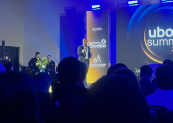 Ubots Summit 2026 | Encontro destaca papel da IA no relacionamento com o cooperado 2 Ubots Summit 2026 | Encontro destaca papel da IA no relacionamento com o cooperado