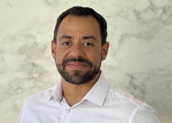 O problema não é falta de líderes, é o excesso de gestores - Cleber Brito é Diretor de TI na Foundever 3 Cleber Brito é Diretor de TI na Foundever