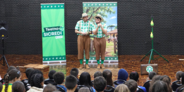 Teatro Sicredi leva educação financeira para crianças com apresentações gratuitas 8 Teatro Sicredi leva educação financeira para crianças com apresentações gratuitas