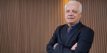 "Queremos construir um relacionamento duradouro, com participação efetiva do cooperado na cooperativa" 8 "Queremos construir um relacionamento duradouro, com participação efetiva do cooperado na cooperativa"